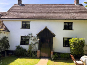 Bunty Cottage, A Cosy Cottage in New Forest National Park